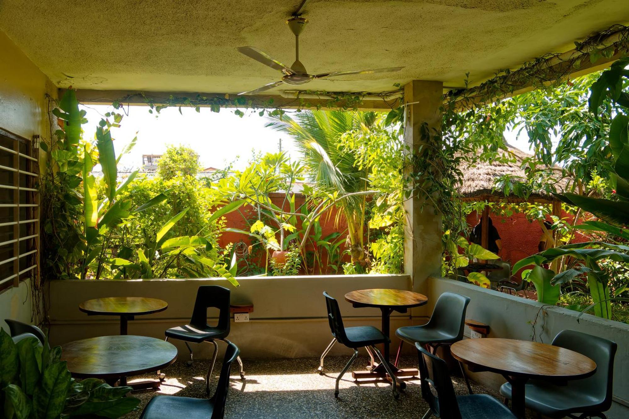 Hechtech House Appartement Accra Buitenkant foto