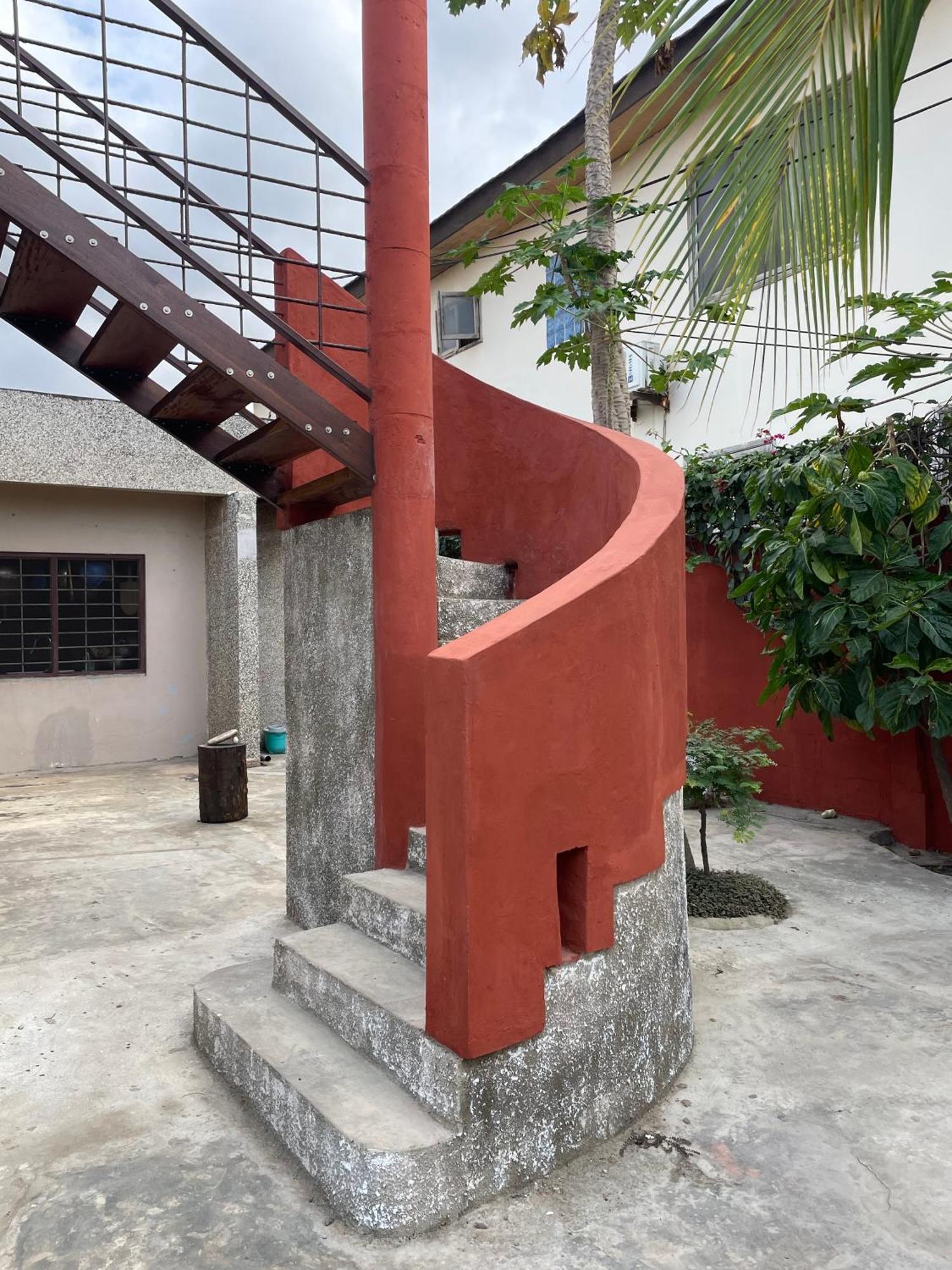 Hechtech House Appartement Accra Buitenkant foto