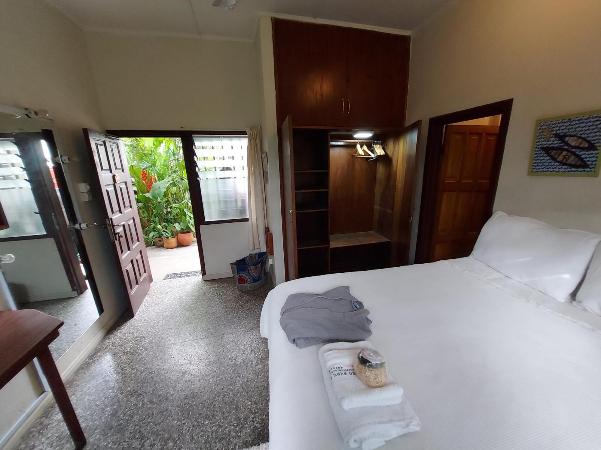 Hechtech House Appartement Accra Buitenkant foto